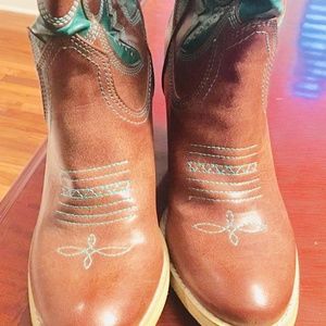 Boots, Size 8